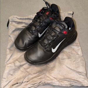 Tiger Woods Nike Men's Golf Shoes